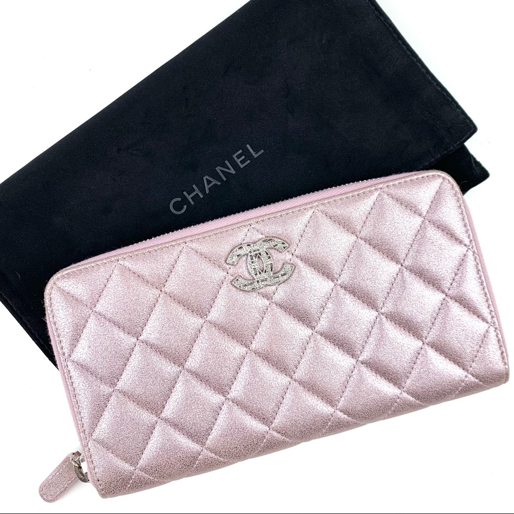 CHANEL Pink Quilted Zip-Around Wallet with CC Logo